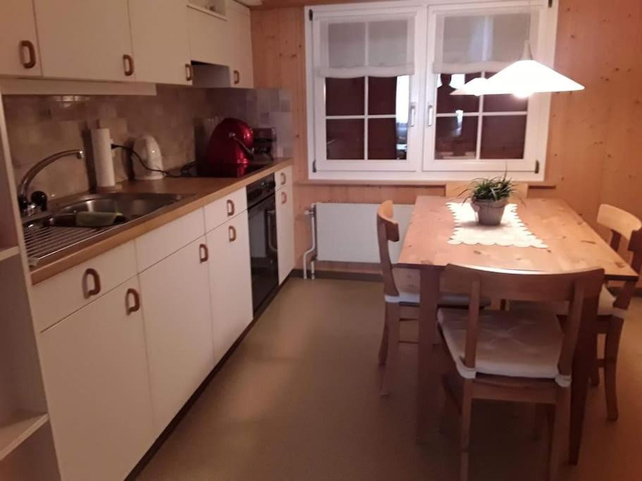 Zwinglis Ferienwohnung Rosi Nesslau Екстер'єр фото